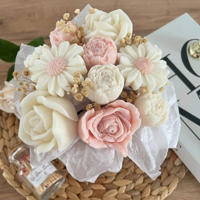 Bouquet de bougies rose pale et blac