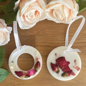 Suspension parfumée Ronde avec fleurs séchées